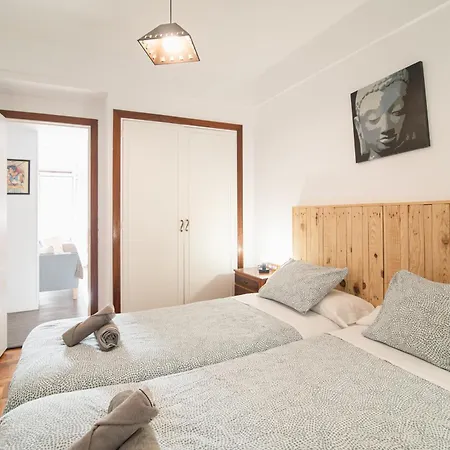 Appartement Amara Amonaren Etxea Free Wifi, Rooms, Rent Parking